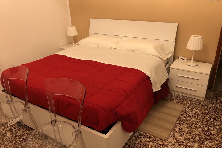 Room 13 of 43