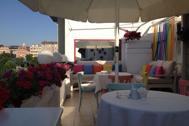 Terrace/Patio 55 of 76
