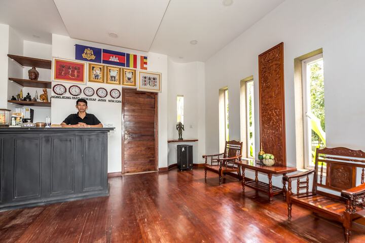 SAMBATH REACH D ANGKOR HOTEL