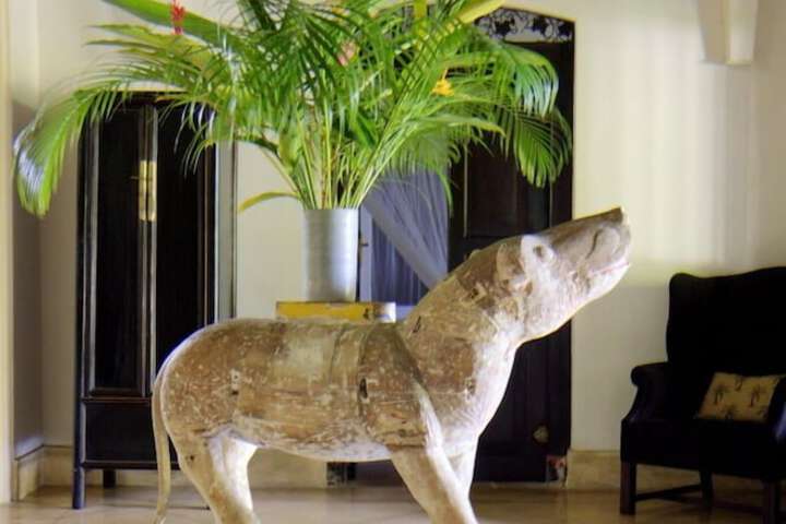 Hotel 2 of 43