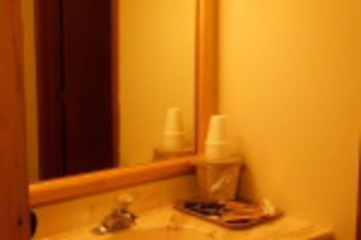 Room 294 of 348