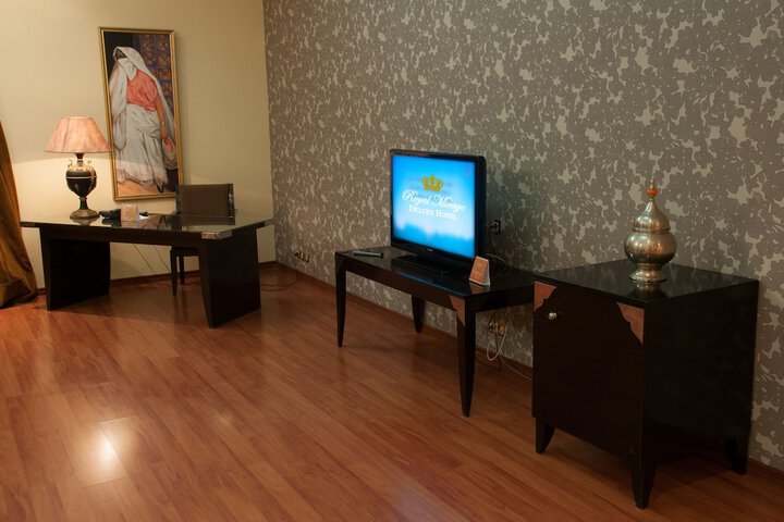 Room 13 of 139
