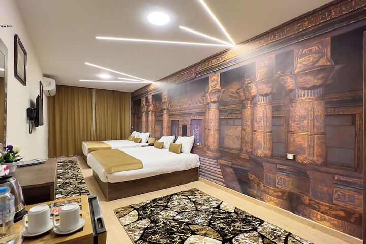 Room 38 of 80