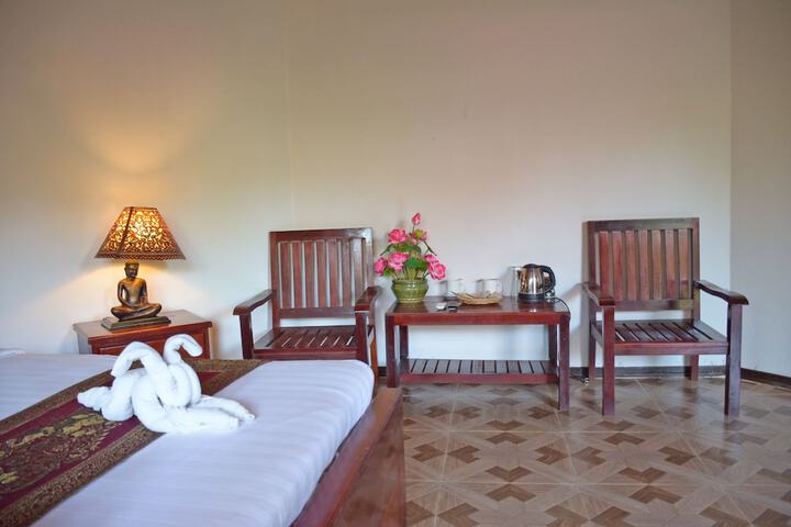 Room 9 of 67