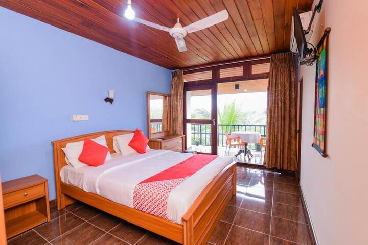 Blue Haven Hotel