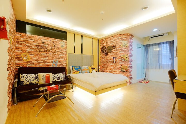Room 45 of 60