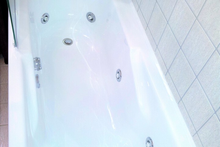 Hot Tub 53 of 132