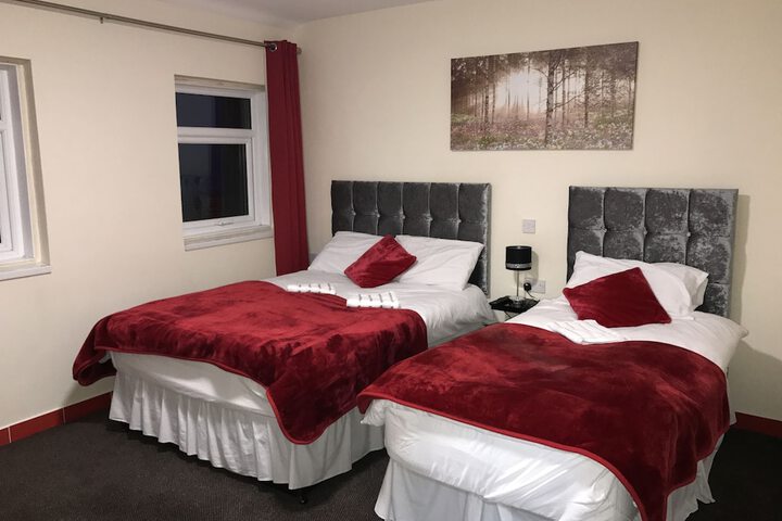 Room 26 of 37