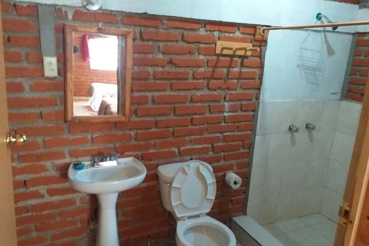 Room 7 of 11