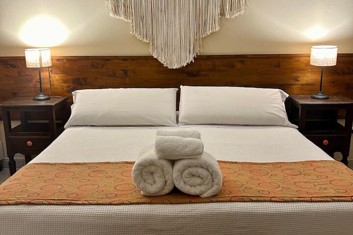 Room 12 of 28
