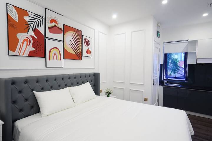 Room 8 of 45