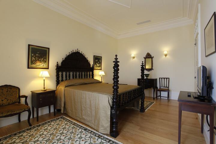 Room 12 of 54