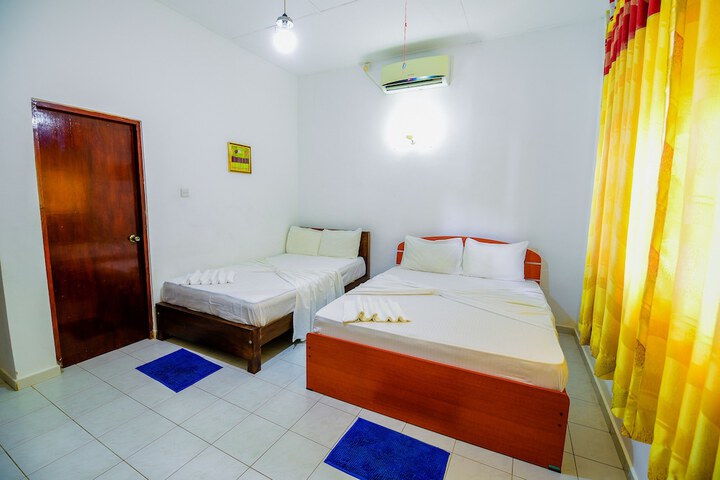 Room 3 of 61