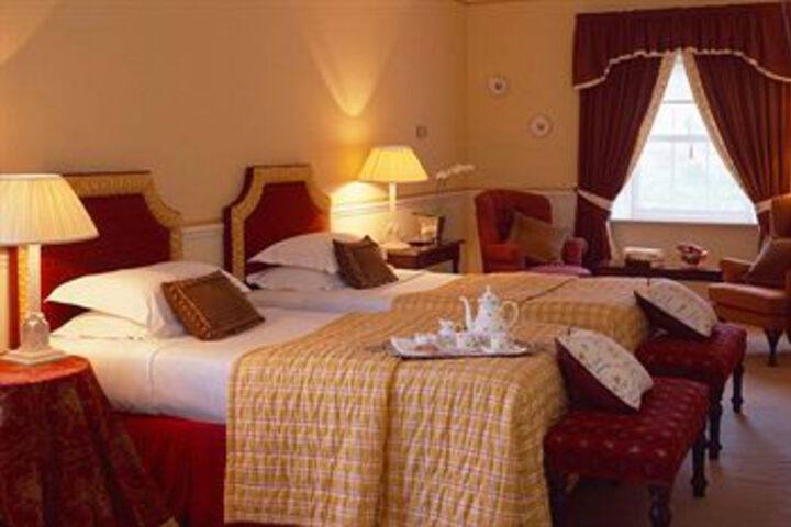 Room 10 of 21