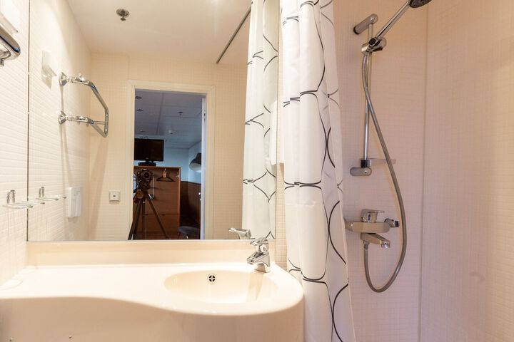 Bath Interior