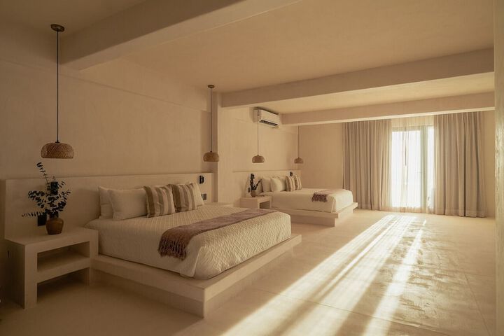 Room 9 of 67