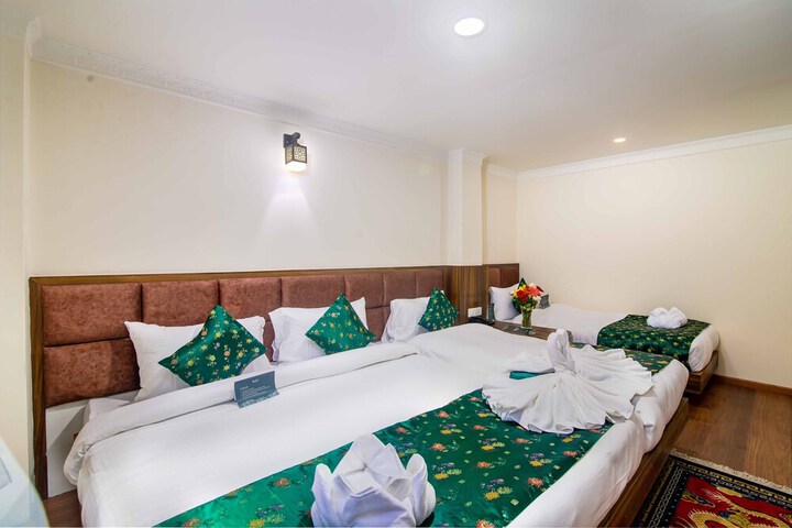 Room 14 of 34