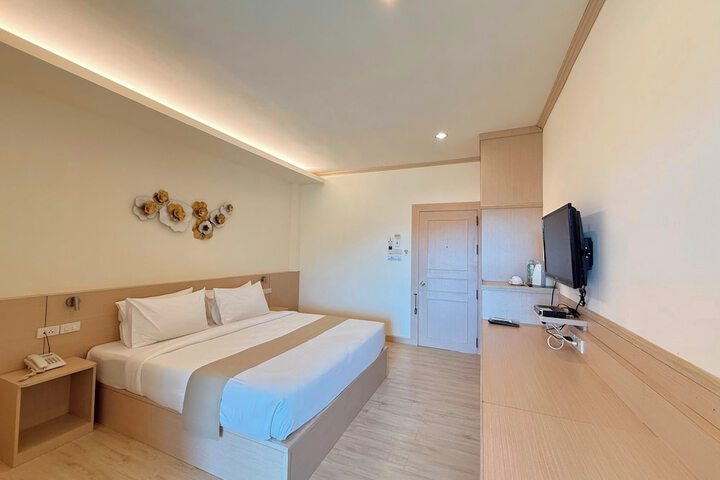 Room 19 of 53