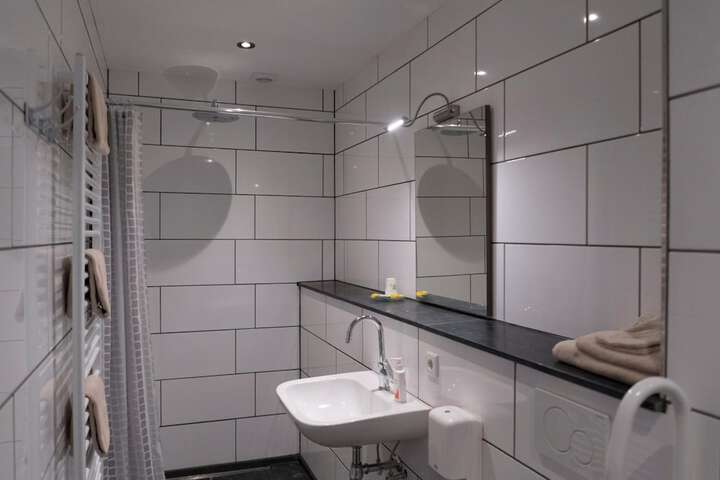Room 14 of 41