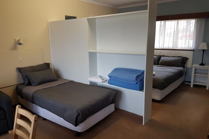Room 12 of 26