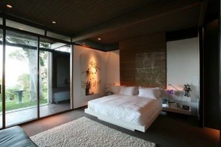 Room 7 of 23
