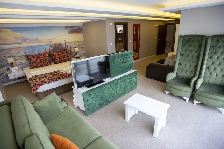 Room 22 of 54
