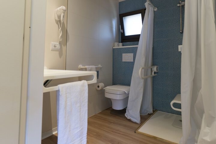 Room 68 of 159