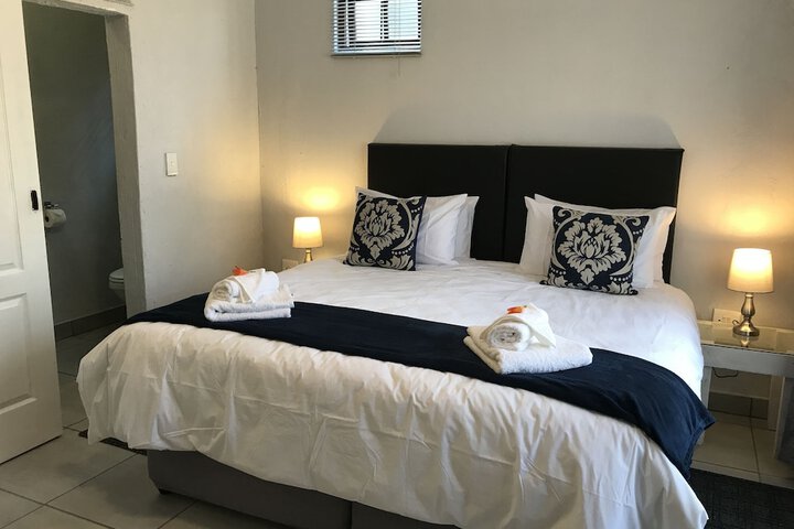 Room 15 of 90