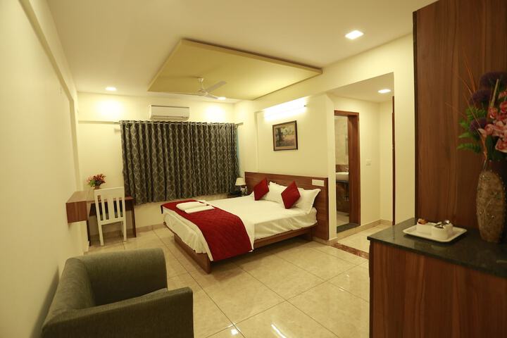 Room 12 of 91