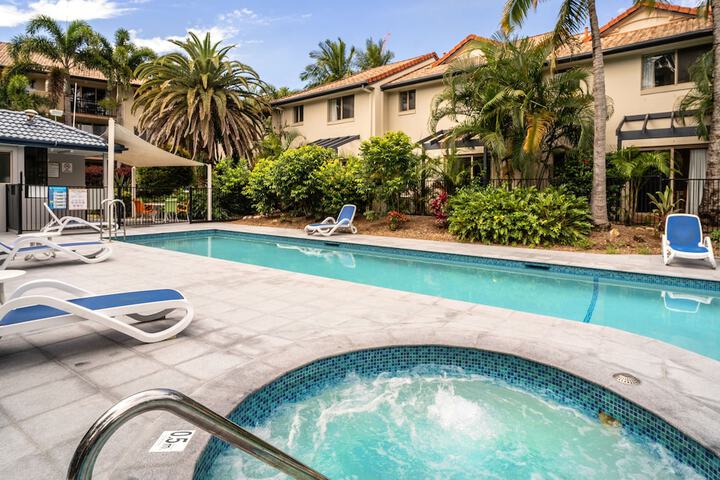 Pool 105 of 148