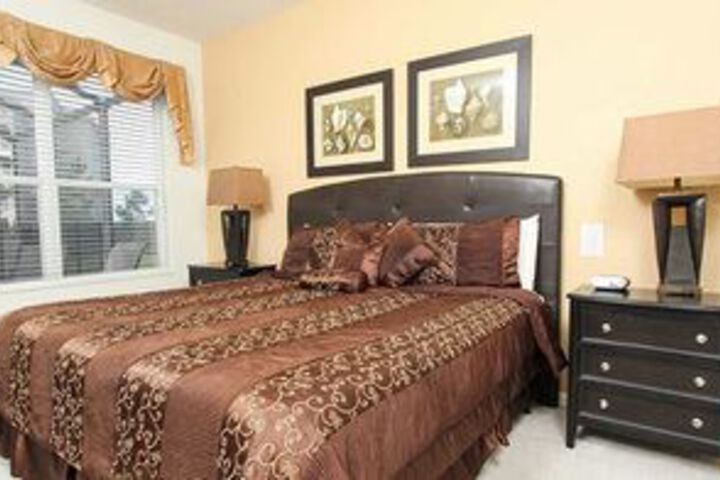 Room 5 of 21