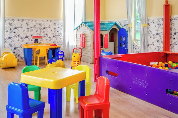 Childrens Activities 76 of 125