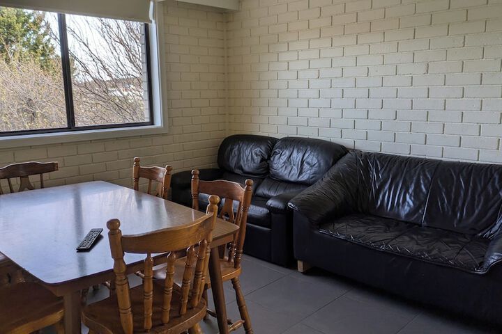 Room 13 of 25