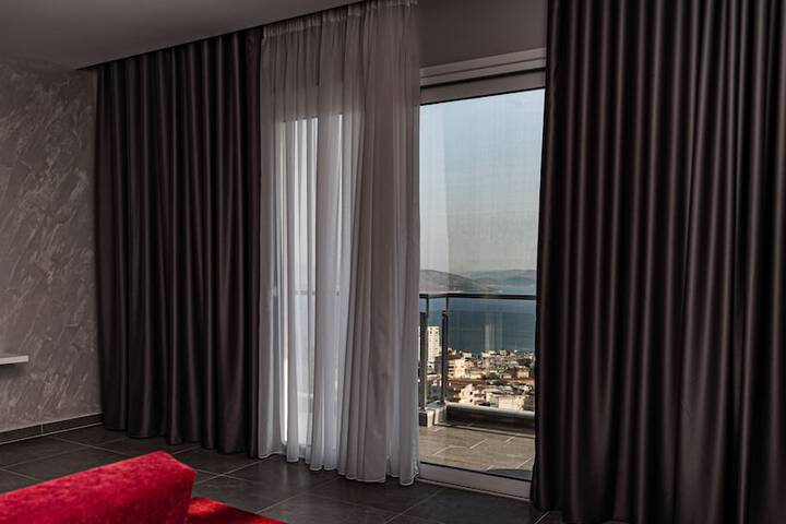 Room 49 of 72