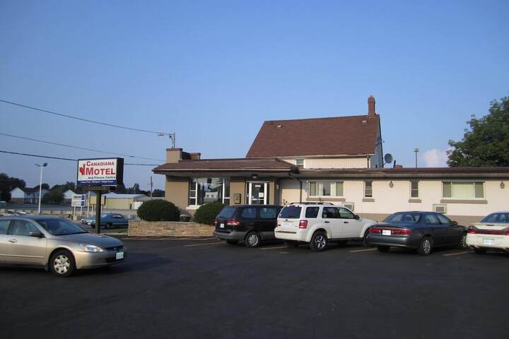 Property Grounds 37 of 40