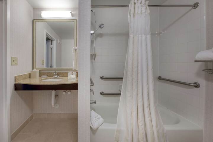Bathroom shower
