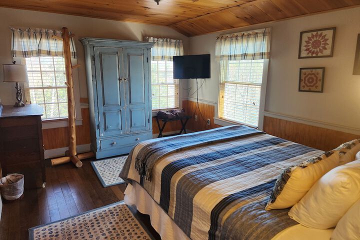 Room 146 of 259
