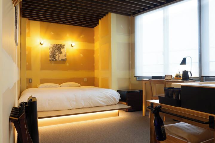 Room 26 of 54