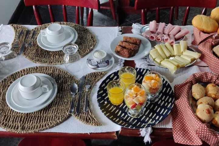 Breakfast/Coffee Service 39 of 52
