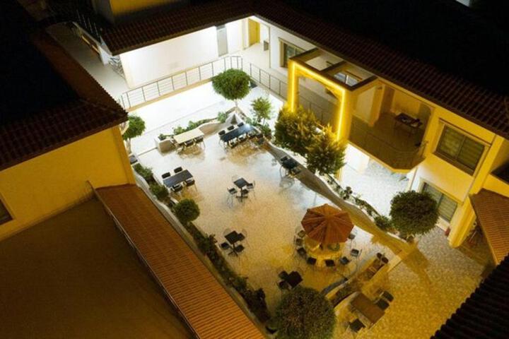 Hotel View 4 of 27