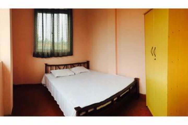 Room 15 of 87