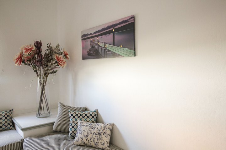 Room 9 of 25