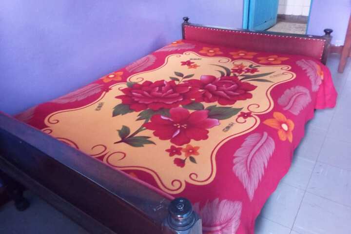 Room 3 of 9