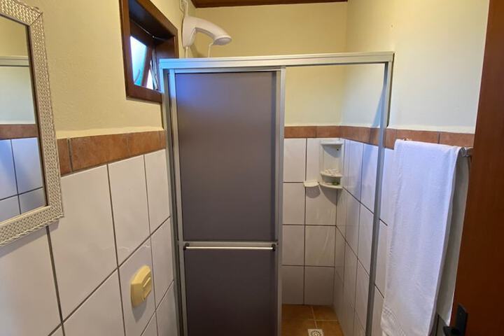 Room 5 of 29