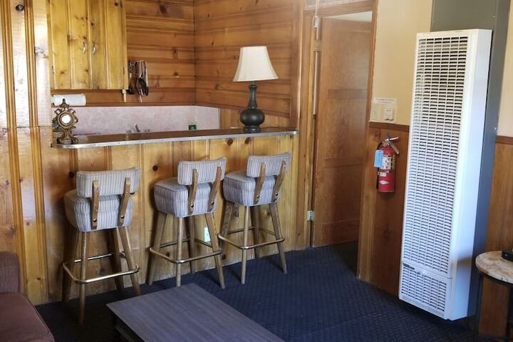 Room 64 of 149