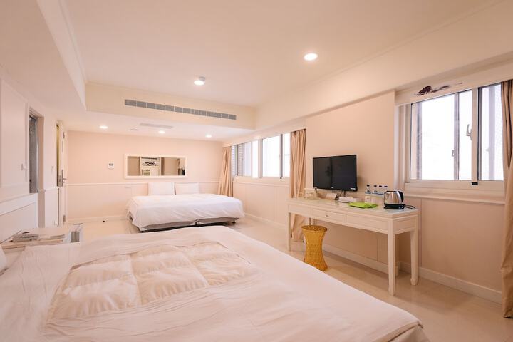 Room 18 of 71
