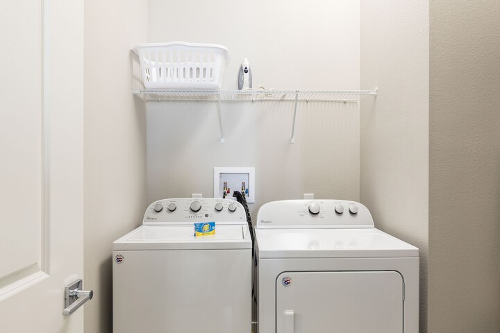 Laundry 33 of 426
