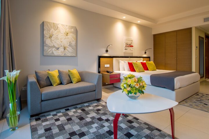 Room 34 of 101