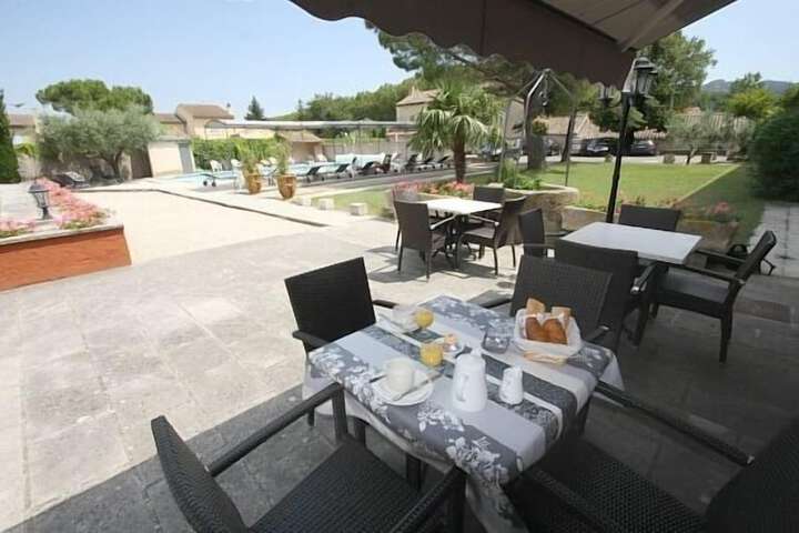 Terrace/Patio 54 of 56