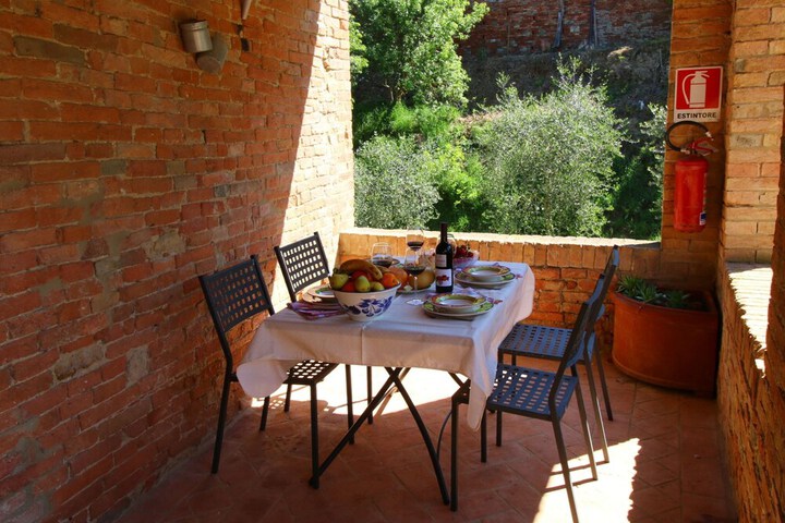 Terrace/Patio 38 of 108